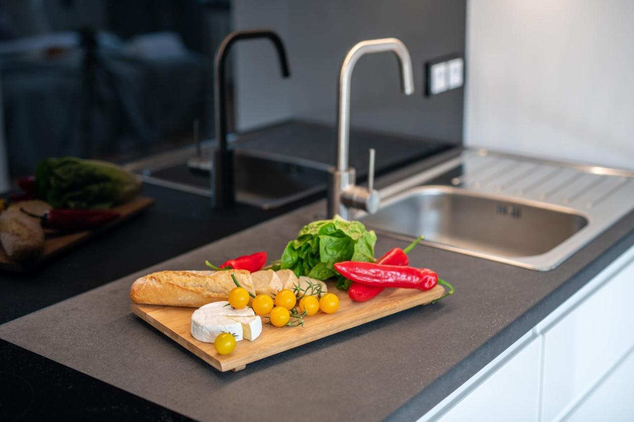 Marszalkowska Center Serviced Apartments Warsaw Exterior photo